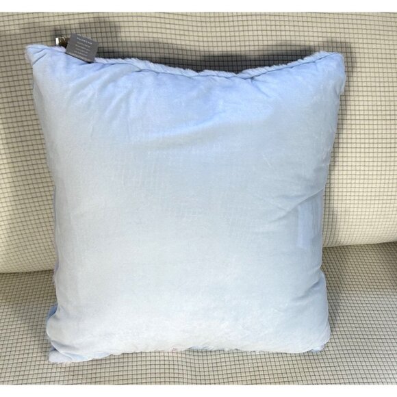 Aviva Stanoff Soft Textured Purple Pink Blanket and 2 Pillow set, NWT, MSRP $799 - Picture 7 of 12